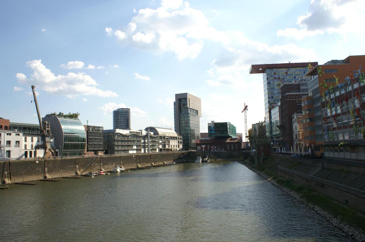 Liliencronstrasse Dusseldorf Exterior photo