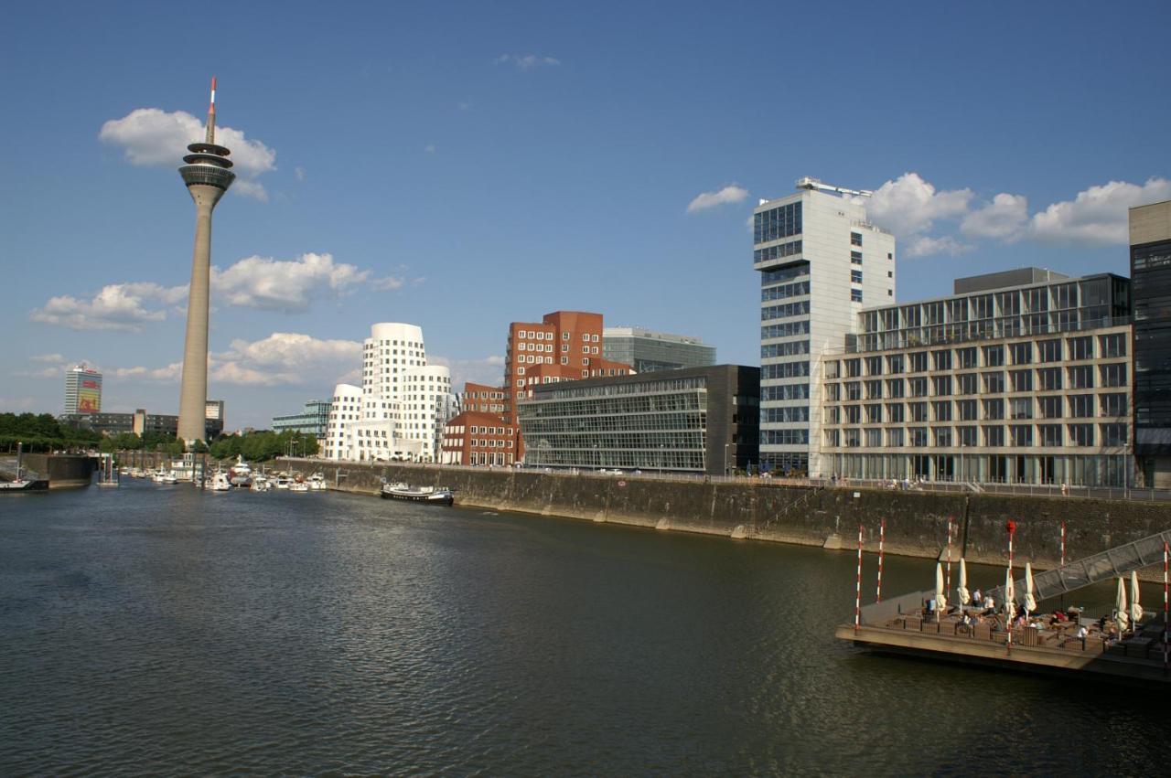 Liliencronstrasse Dusseldorf Exterior photo